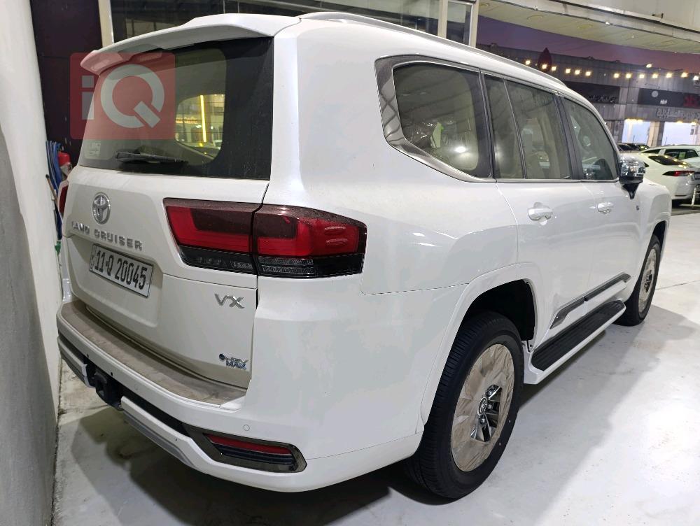 تويوتا لاندكروزر